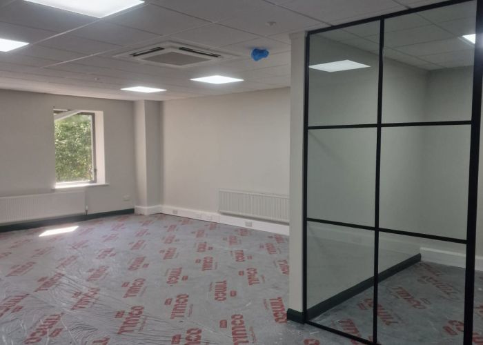 Mansell Building Solutions, Oldham, Painting & Decorating